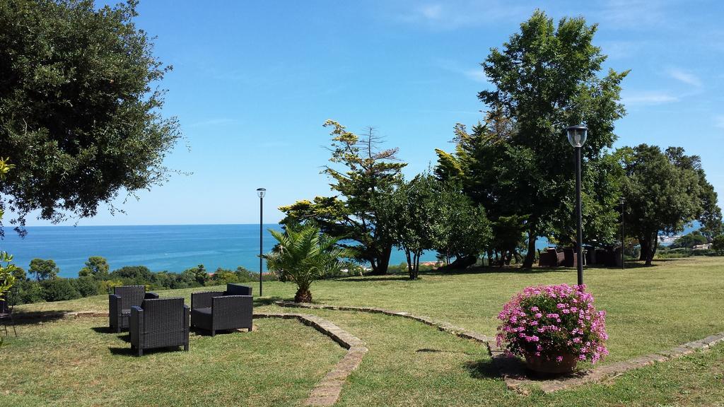 Ristorante Country House Isolabelgatto Villa Fano Exterior foto