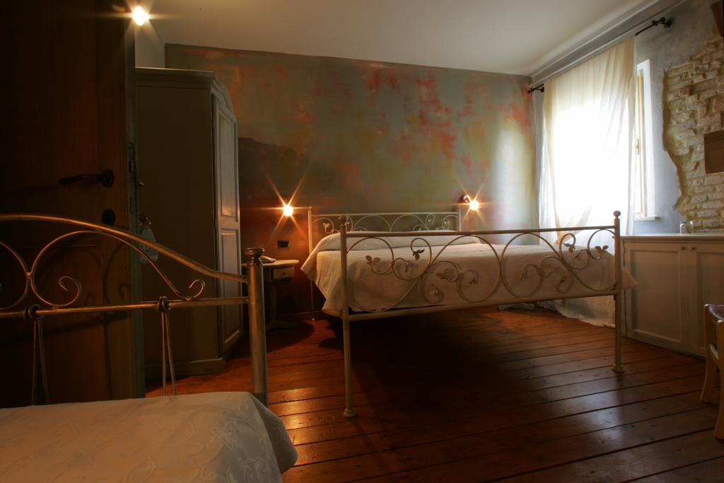 Ristorante Country House Isolabelgatto Villa Fano Habitación foto